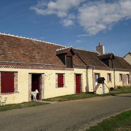 Gites Les Terriers Saint-Jean-Froidmentel Zewnętrze zdjęcie